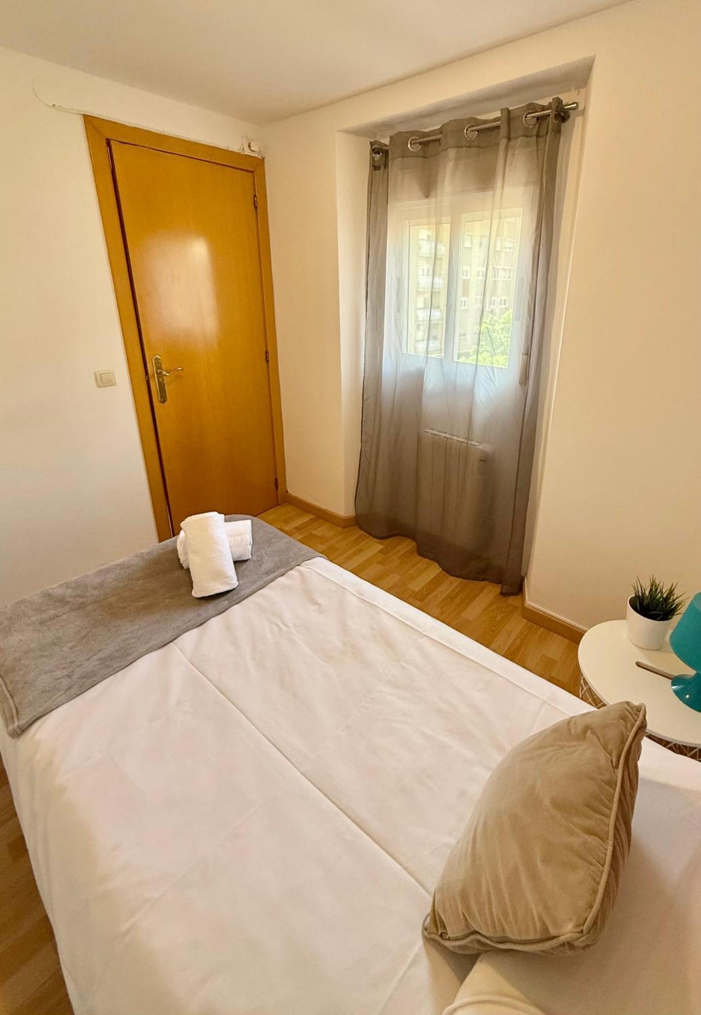 Apartamento Ramon Pignatelli Сарагоса Екстериор снимка